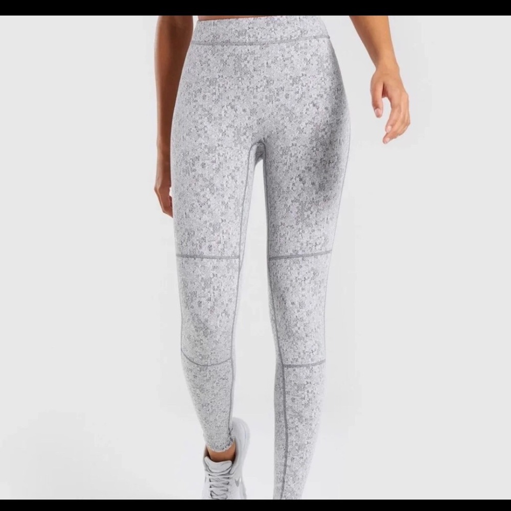 gymshark Fleur charcoal leggings